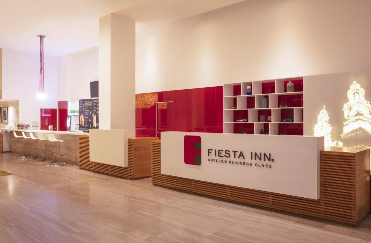 Fiesta Inn Morelia Altozano Bagian luar foto